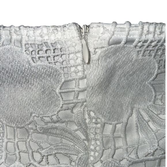 Airlie Santorini White Angelic Lace Bodysuit Extra wide Bell sleeves size Medium - Picture 4 of 9